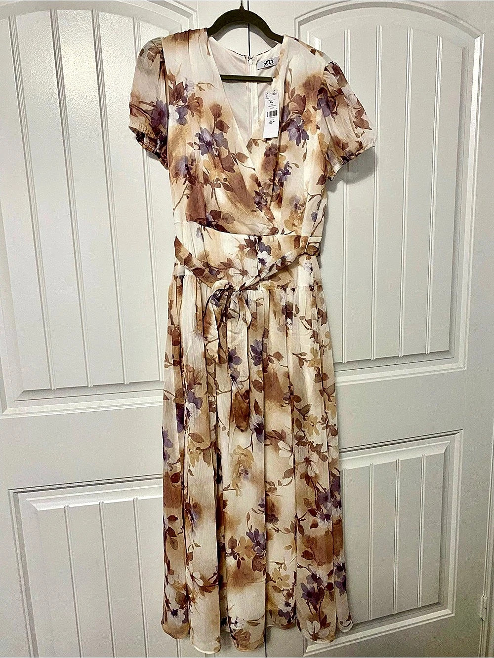 Suzy Shier Floral Print Textured Chiffon Midi Dress Large NWT